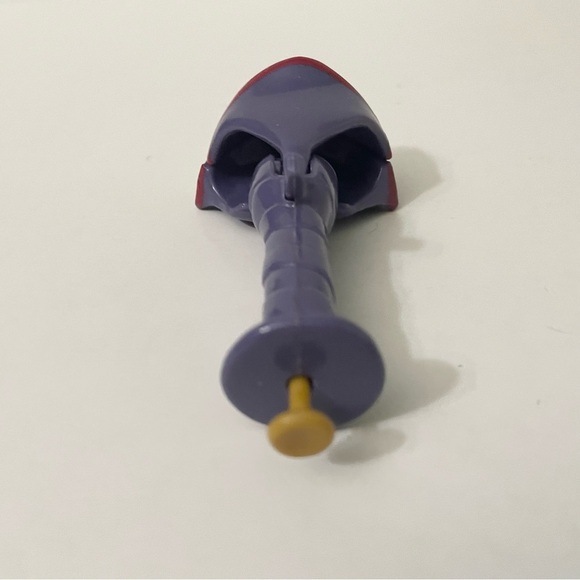 Legends of Batman Joker Action Figure Accessory Snapping Jaw Weapon - Picture 6 of 15